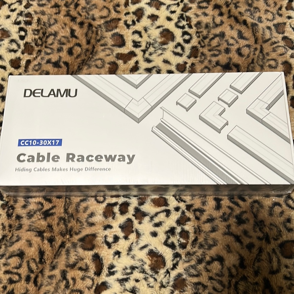 Cable raceway